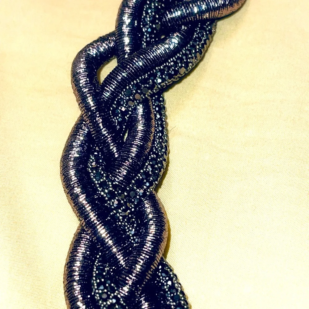 NWT Christian Siriano‎ Necklace